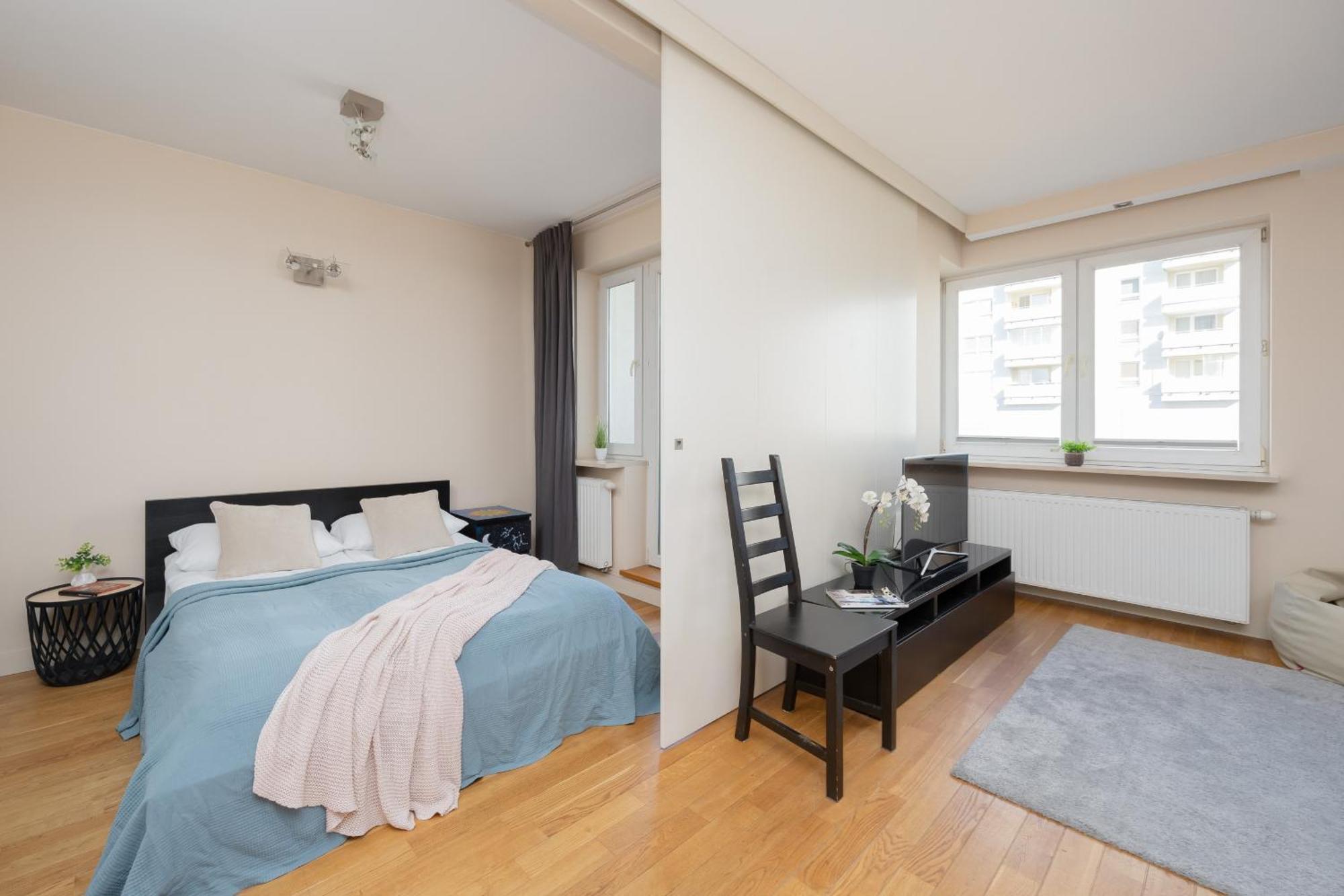 Apartment Cozy Near Metro Stoklosy By Renters